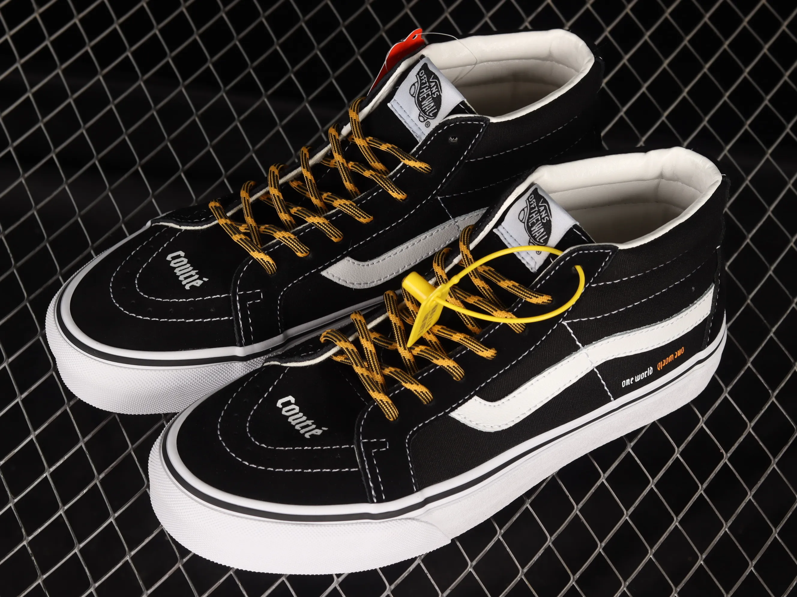 All categories Vans Vans series Vans Mid Vans China Coutie Vans x One World 2 joint limited edition black and yellow letter mid-top casual canvas shoes VN0A391F3TGT